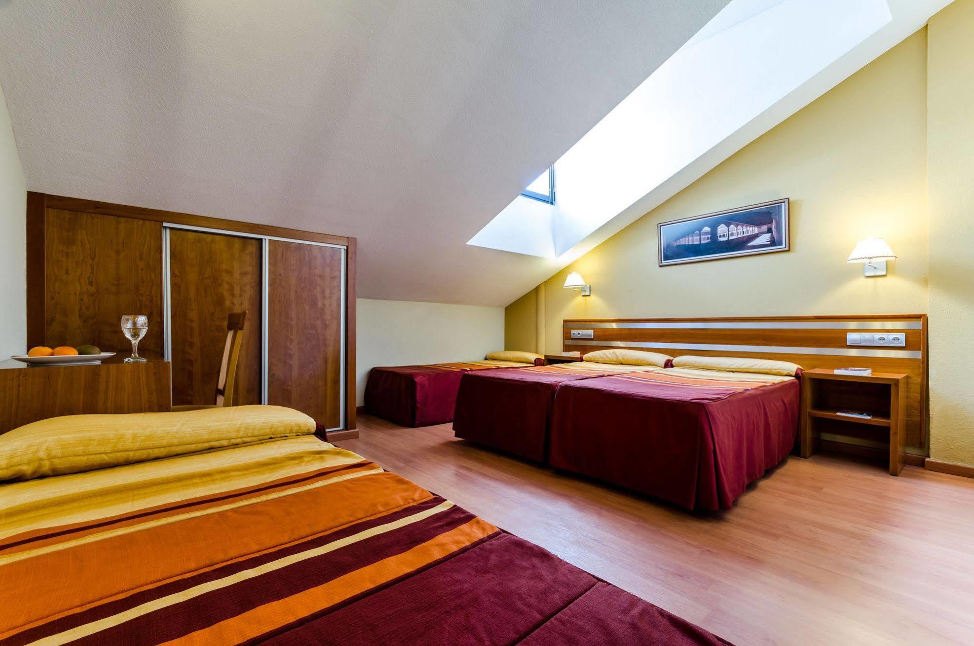 Ele Mirador De Santa Ana Hotel Ávila Buitenkant foto